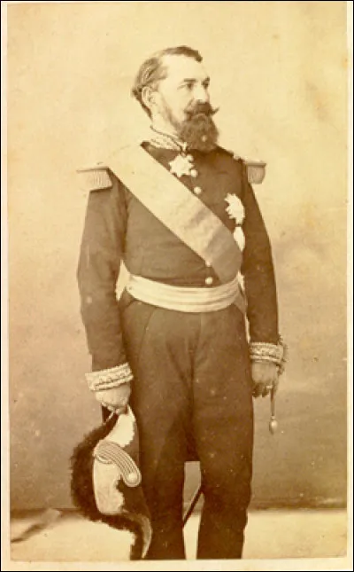 Joseph Vantini, dit « Yusuf », naît en 1808 sur l'île d'Elbe. C'est après avoir débarqué à Sidi-Ferruch, en 1830, qu'il décide de s'engager dans l'armée française. Dans quel pays se situe Sidi-Ferruch  ?
