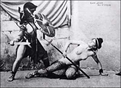 Quel empereur romain interdit la gladiature aux femmes ?