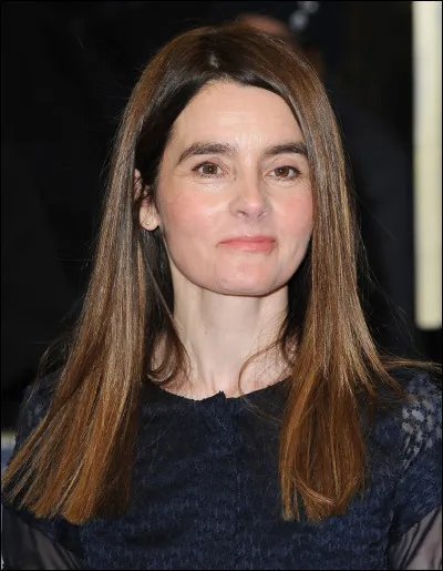 Shirley Anderson joue le personnage de :