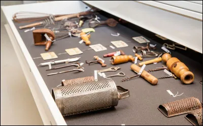 Varié, cet éco-musée recèle une collection bien particulière, tel qu'en témoigne l'image ci-dessus. Laquelle ?