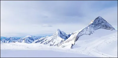 En quelle année le tunnel du Mont-Blanc a-t-il été inauguré ?