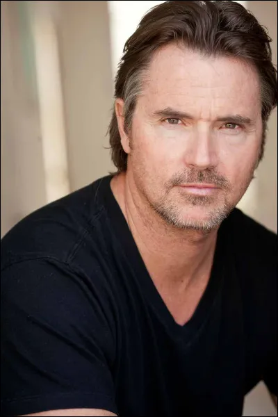 Qui est Frank Hogan ?