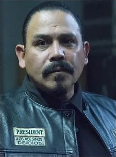 Marcus Alvarez est joué par...