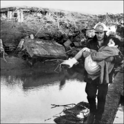 Mal comme Malpasset : En quelle année la rupture du barrage de Malpasset a-t-elle coûté la vie à 423 personnes ?