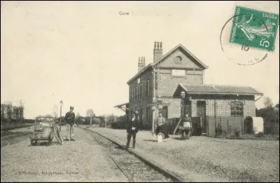 Mais ce n'est pas durant cette guerre que le village fut meurtri, mais bien une autre : il n'en seront libérés qu'un 6 novembre, en l'année ...