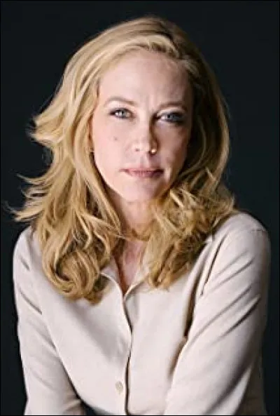 Ally Walker n'a pas joué dans...