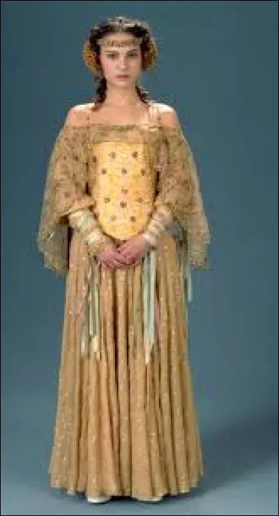 On passe à la mode : Dans quelles occasions/épisodes Padmé porte-t-elle cette robe ?