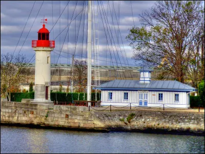 Où trouve-t-on ce fameux phare ?