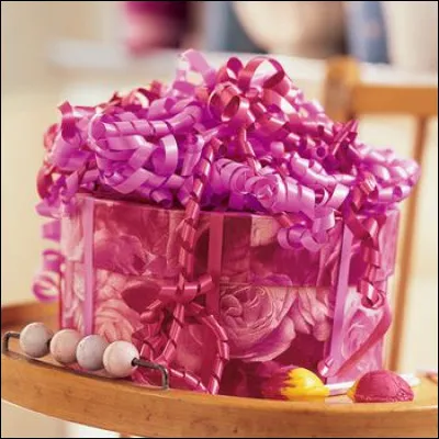 Bol comme bolduc : avec quoi frise-t-on les bolducs ?