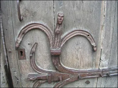 Billom fut, du Moyen-Âge à l'époque moderne, une ville tournée vers le commerce. L'un de ses produits manufacturés des plus renommés était ...