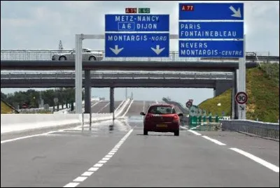 L'autoroute A19 traverse seulement deux départements : l'Yonne et le Loiret. Savez-vous quelle autoroute l'A19 rejoint-elle à son extrémité nord ?