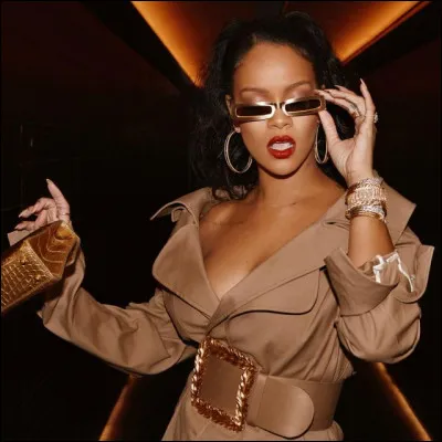 Combien a-t-elle d'abonnés sur Youtube ?