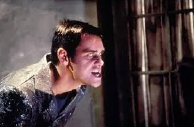 Cet homme a complètement disjoncté.