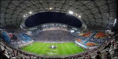 Pour les amateurs de foot, voici le stade Vélodrome, où se situe-t-il ?