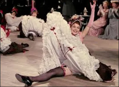 Laurent Ruquier a enregistré au Moulin-Rouge ses émissions "On a tout essayé", "On n'est pas couché", "On n'a pas tout dit" et "On n'demande qu'à en rire".