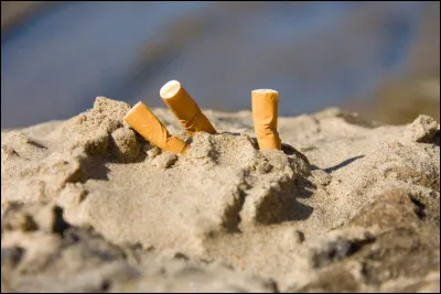Quelle quantité d'eau est contaminée par un simple mégot de cigarette ?