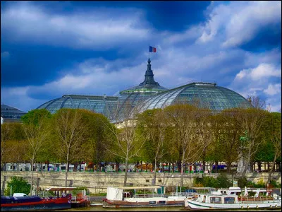 Puis, en dix-septième place arrive le Grand Palais ! Pour quelle exposition universelle a-t-il été construit ?