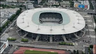 Dans quelle commune le Stade de France se situe-t-il ?