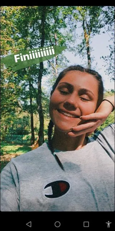 Comment s'appelle le frère de Rose ?