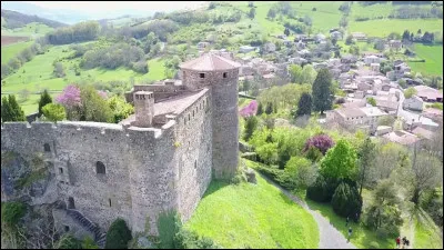 Mais n'allez pas croire que le château n'est là que pour satisfaire vos beaux yeux de touristes blasés : à quoi sert-il actuellement ?