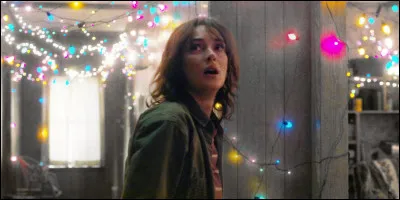 Quel est le nom de l'actrice qui joue Joyce ?