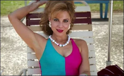 Comment s'appelle la mère de Nancy et Mike ?