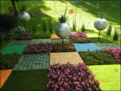 Comment s'appelle ce parc situé sur la Baule ?