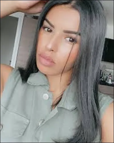 Combien de titres en solo a-t-elle réalisés ?