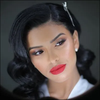 Quelle chanson a-t-elle écrite pour une personne de sa famille ?