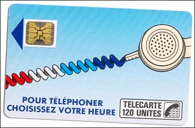 Ne cherchez pas la petite puce, pardon je veux dire la petite bête et identifiez le créateur de l'objet de la photo !