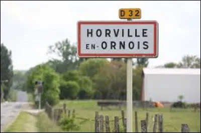 Nous sommes dans le Grand-Est à l'entrée de Horville-en-Ornois. Petit village de 57 habitants, dans l'arrondissement de Commercy, il se situe dans le département ...