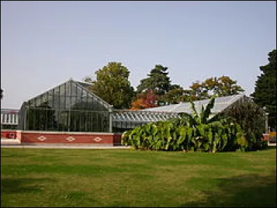 Qu'y a-t-il dans ce bâtiment ?