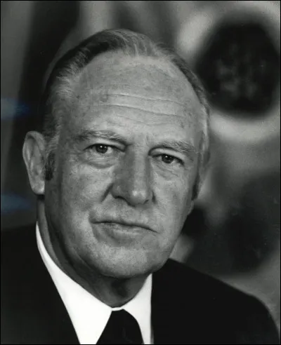 Cet homme politique américain, membre du Parti républicain, procureur général des États-Unis Eisenhower puis secrétaire d'État entre 1969 et 1973 dans celle de son successeur Richard Nixon, c'est ... Rogers.