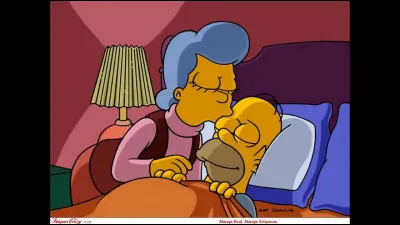 Comment s'appelle la maman d'Homer ?