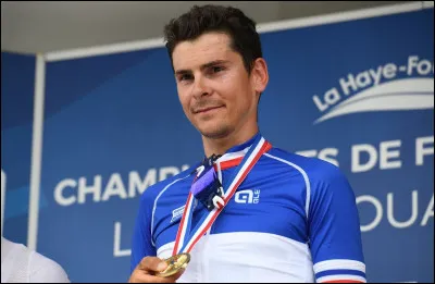 Ce coureur cycliste français, vainqueur du Tour de l'Avenir en 2012, champion de France sur route en 2019, c'est ... Barguil.