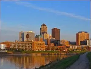 Des Moines est la capitale de quel Etat ?