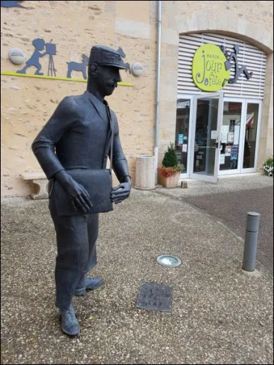 Dernière question concernant le film "Jour de Fête" : comment Tati a-t-il intitulé le village ?