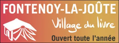 Depuis quelle année Fontenoy-la-Joûte (Meurthe-et-Moselle) est-il devenu "village du livre" ?
