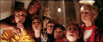 Qui voit-on dans "The Goonies" ?