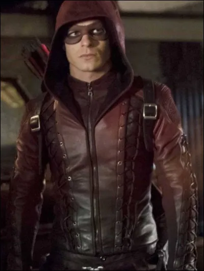 Qui est l'acteur derri&egrave;re cette capuche ?