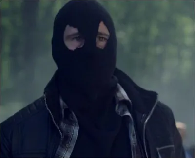 Quelle victime la Cagoule noire tue-t-elle également ?