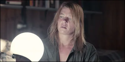 Quel est le personnage joué par Jördis Triebel ?