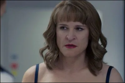 Quel est le personnage joué par Damon Herriman ?