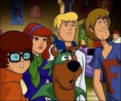 De quelle race est Scooby-Doo, le chien qui donne son nom à la série ?