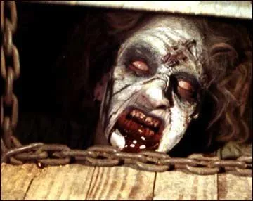 La premire personne a tre possde dans Evil Dead est :