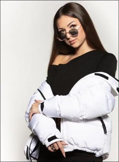 Quel âge a Eva ? (2020)