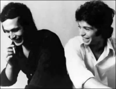 Camaron de la Isla (décédé à 41 ans) était rouquin, petit et pâle de peau ; en rien l'archétype de son style de musique, mais il en incarnait le "duende", l'âme du/de la ...