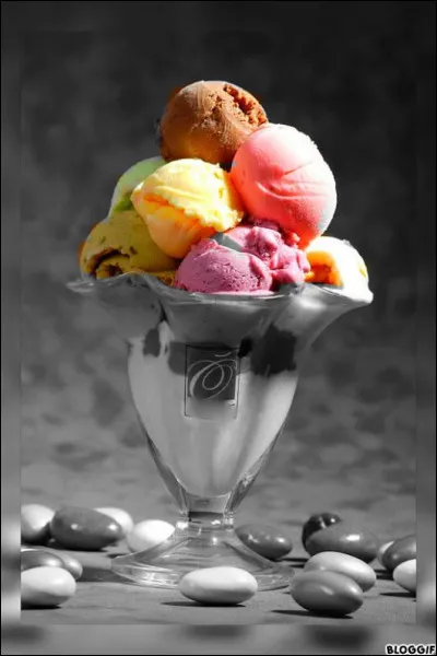 Il est rare de nos jours, de voir des joueurs comme vous se lever au petit jour pour jouer mes quiz chaque jour, et s'améliorer de jour en jour ! Alors vous avez bien mérité le dessert du jour !