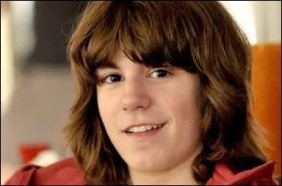 Comment Olivier s'est-il blessé à la main ?