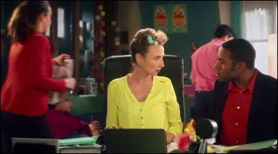 Comment s'appelle la boîte de Marion ?